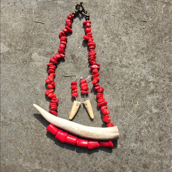 Red Coral Deer Antler Statement Necklace - Picture 12 of 14